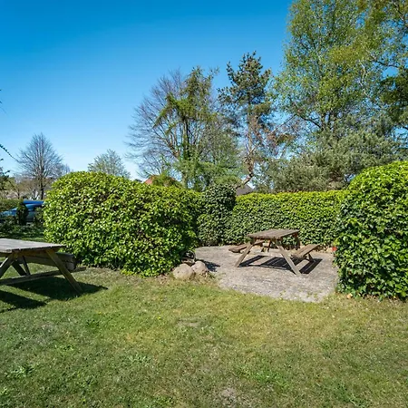 Tom's Hof Ferienwhg Alex * Дирхаген